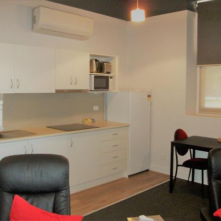 Daydream Motel And Apartments Broken Hill Ngoại thất bức ảnh