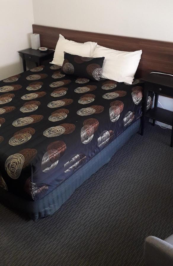 Daydream Motel And Apartments Broken Hill Ngoại thất bức ảnh