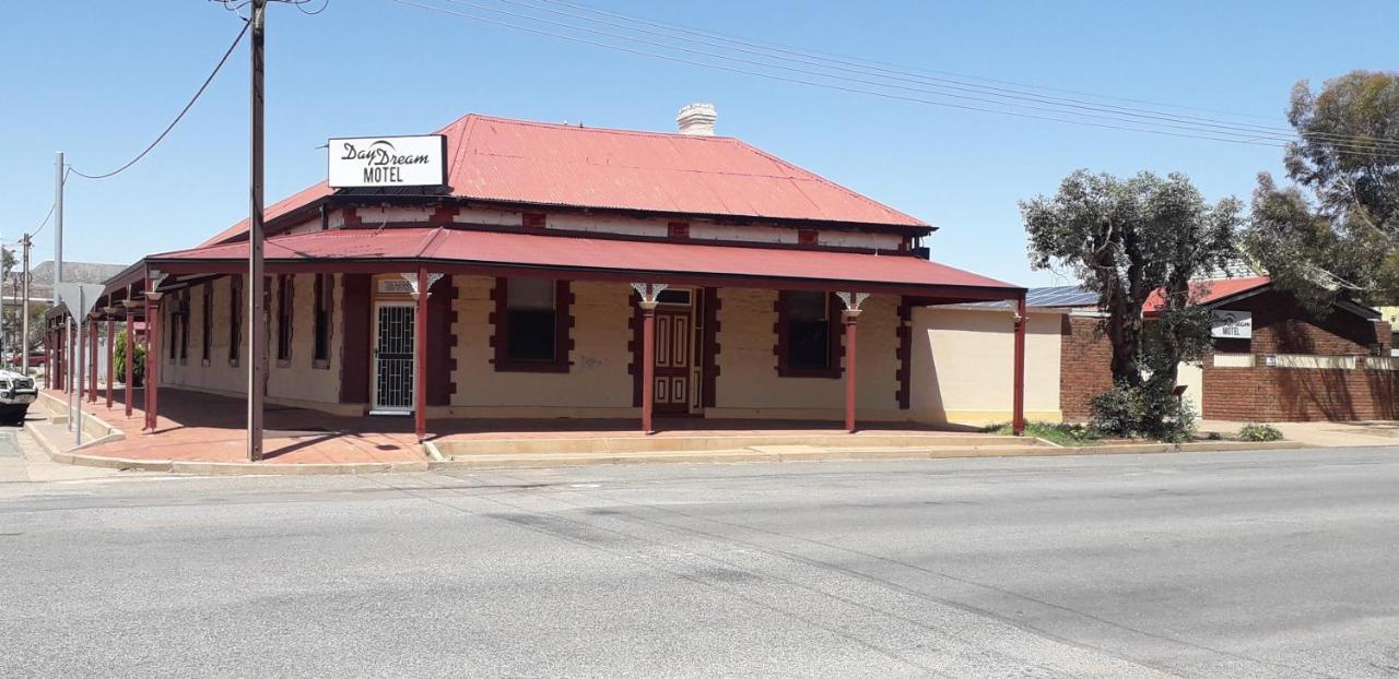 Daydream Motel And Apartments Broken Hill Ngoại thất bức ảnh