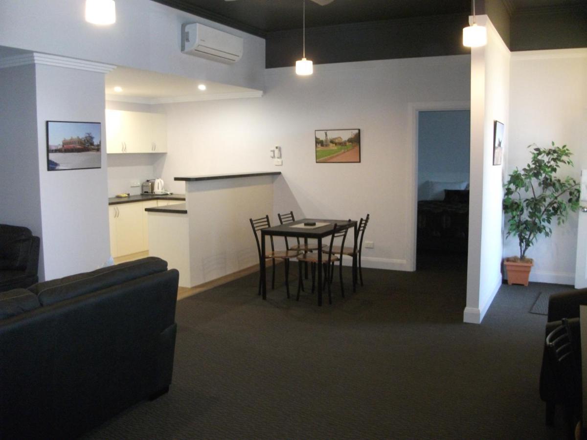 Daydream Motel And Apartments Broken Hill Ngoại thất bức ảnh