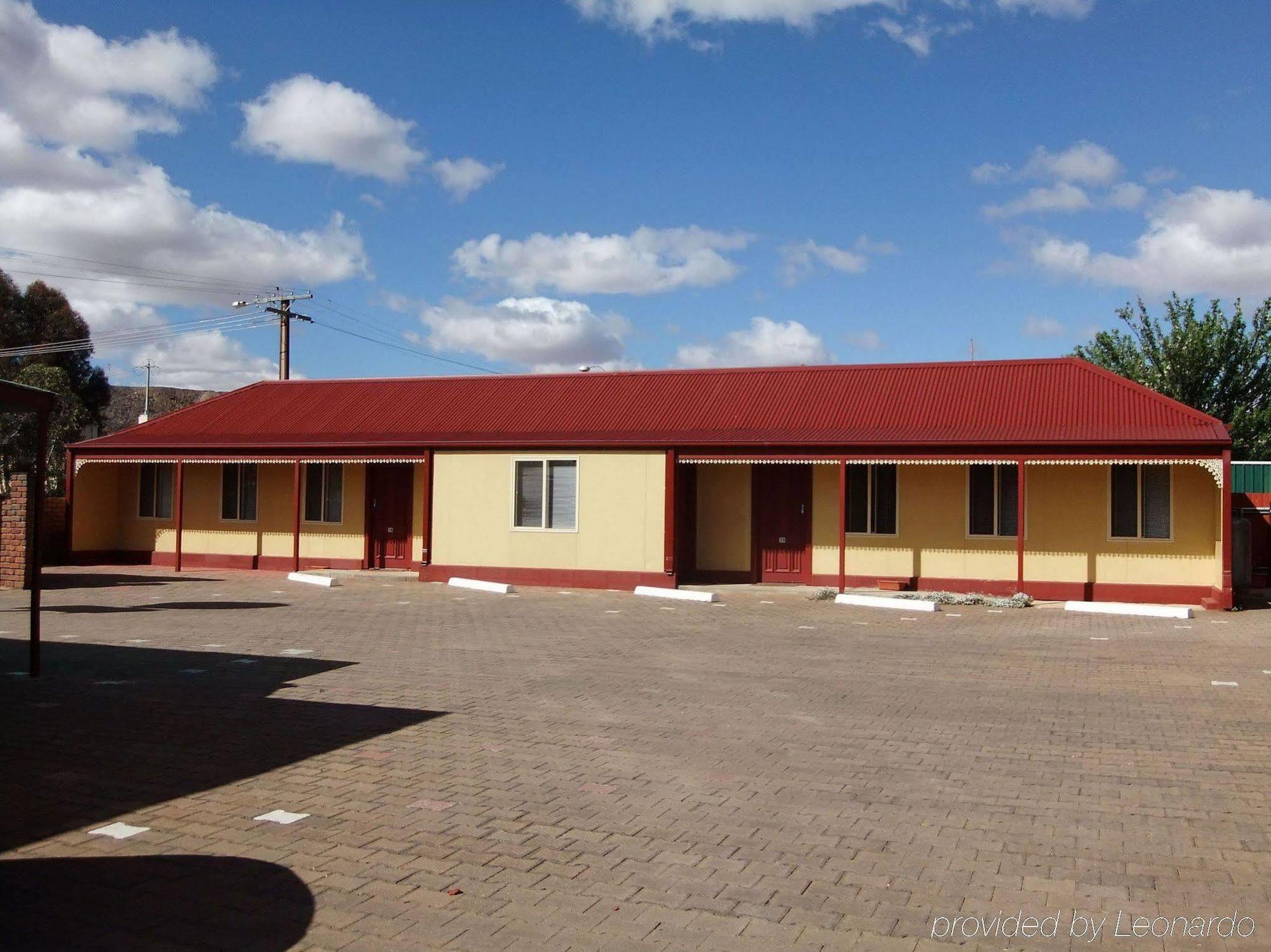 Daydream Motel And Apartments Broken Hill Ngoại thất bức ảnh