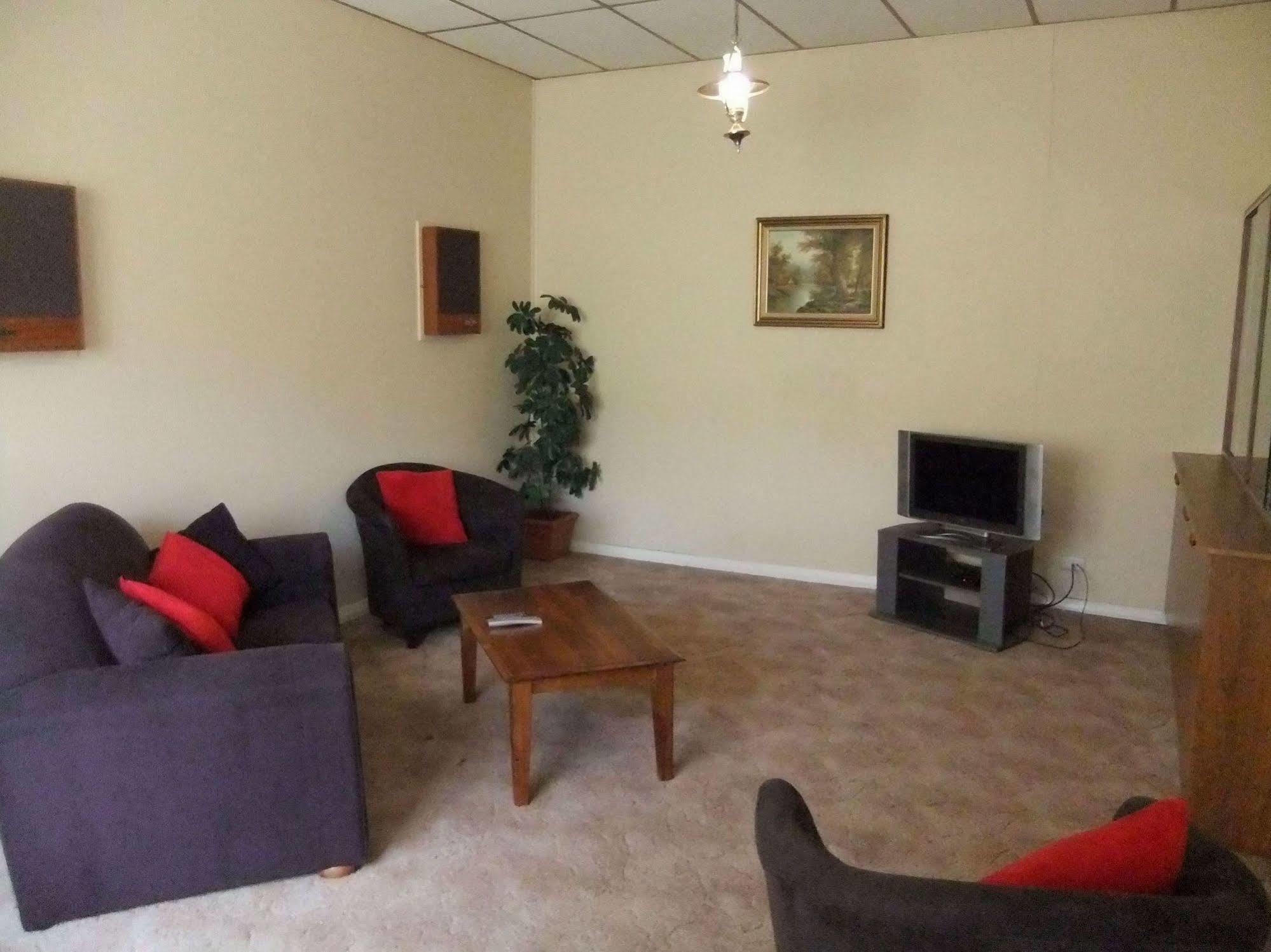 Daydream Motel And Apartments Broken Hill Ngoại thất bức ảnh